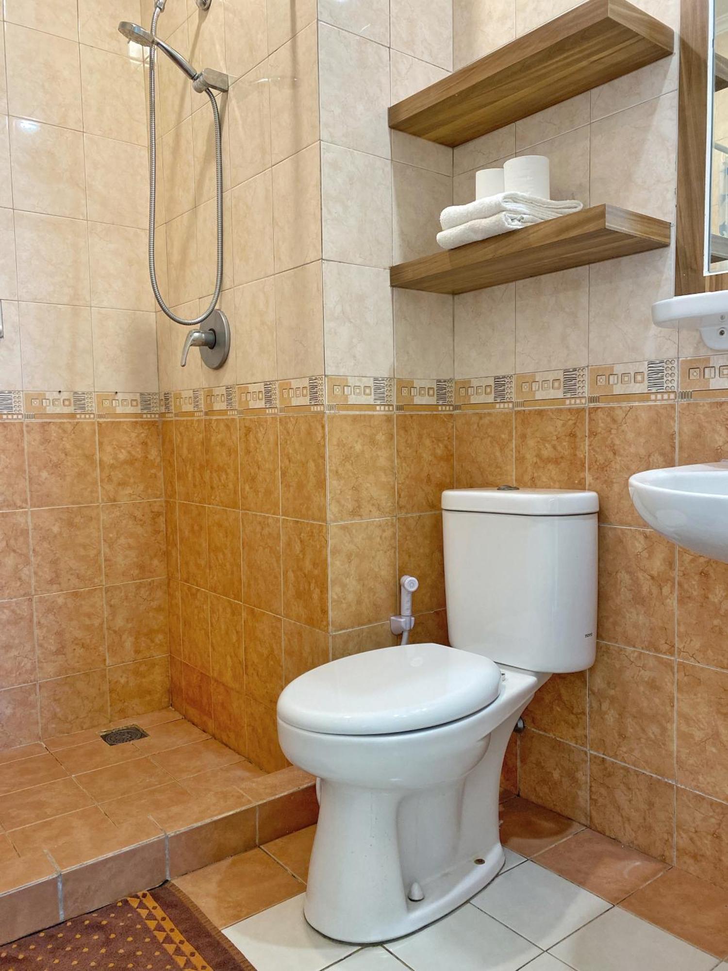 Ravarine Suite Apartment Jakarta Kültér fotó