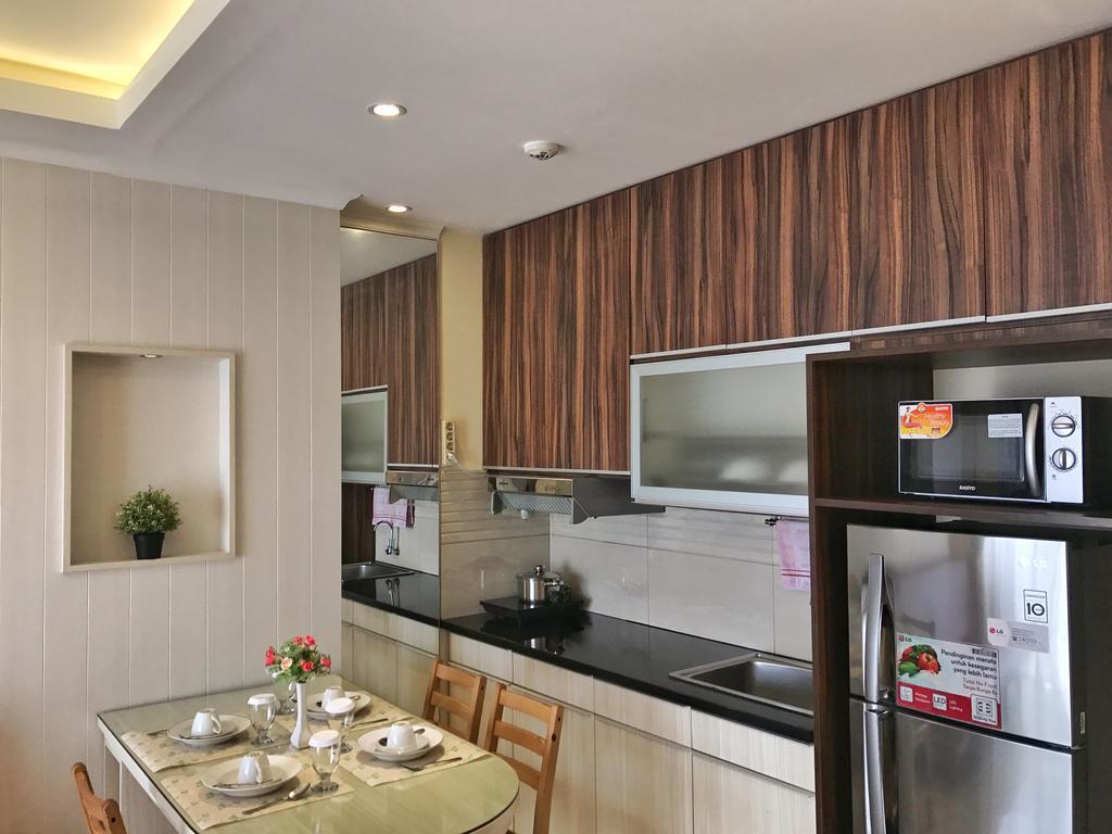 Ravarine Suite Apartment Jakarta Kültér fotó