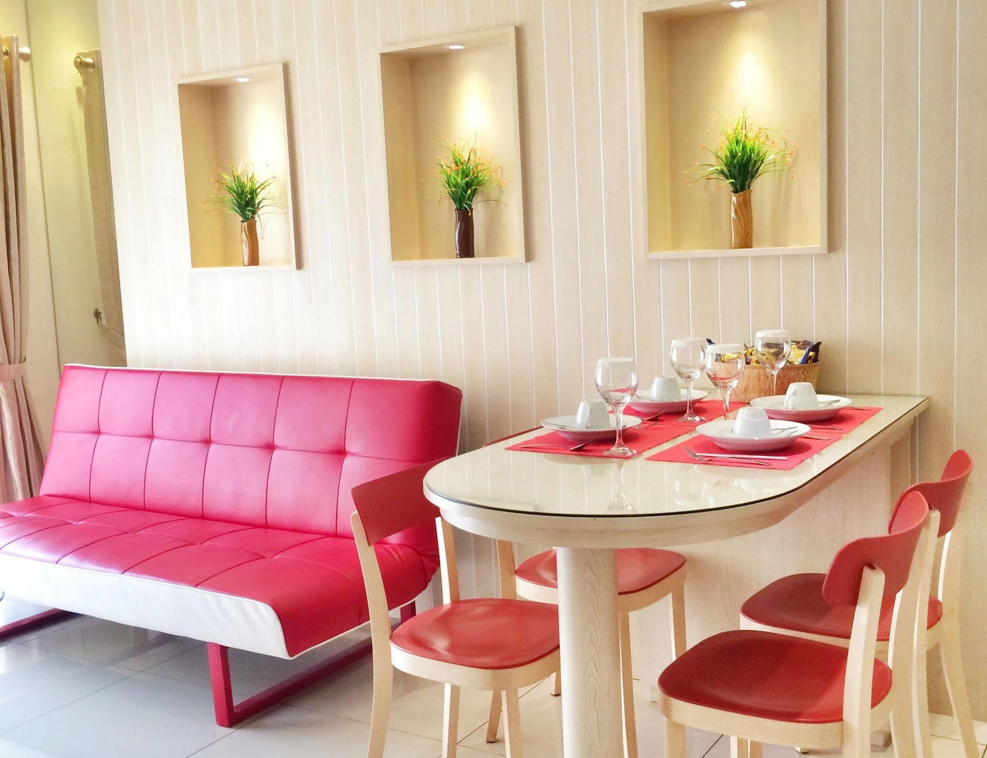 Ravarine Suite Apartment Jakarta Kültér fotó